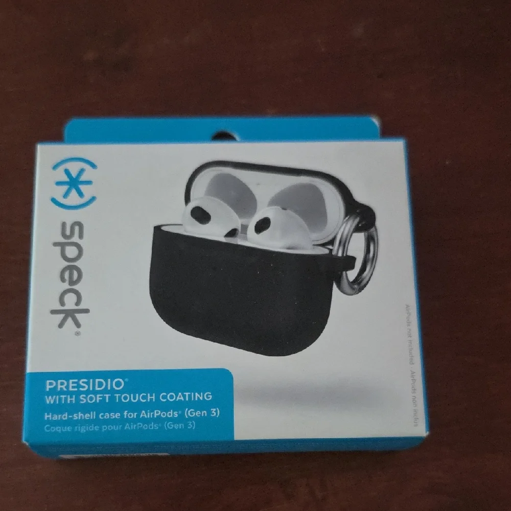 Speck AirPod (Gen 3) Hard Shell Case Black Presido With Soft Touch Coating